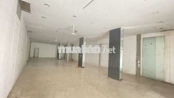 Chính chủ cho thuê nhà mặt tiền Hoàng Diệu 2, 120 triệu, 600 m2