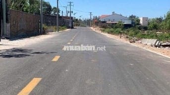 Bán 1000m2 mặt tiền NGÔ TẤT TỐ, xã Tân Phước-LAGI-Bình Thuận.