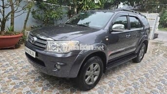 Toyota Fortuner 2010 2.5G, máy móc bao không lỏi