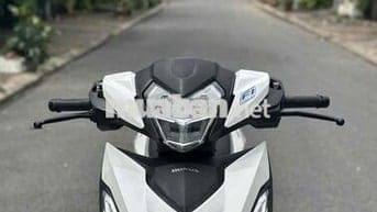 🌈 Honda wino V1   2022 màu trắng đen 150i mới 90 %