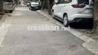 Chính chủ bán gấp căn TT Thanh Nhàn 110m2 4N 3VS ô tô vỉa hè