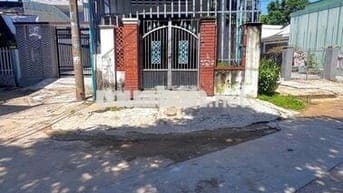 CHỈ 1TY790 CỐ NGAY NHÀ MÊ LỮNG ĐÚC GIÁ RẺ – KIỆT 4M NGUYỄN LƯƠNG BẰNG