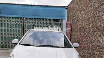 Hyundai i20 2011 1.4 AT - 149000 km