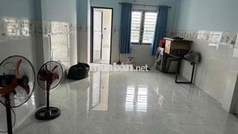 [ Hiệp Bình Phước] Phòng cho thuê mới, có ban công, NVS tách biệt