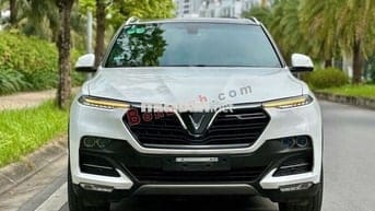 VinFast Lux SA 2.0 Plus 2.0 AT 2020