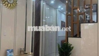 NHÀ ĐẸP Q4 - SÁT MT- 30m2 - 2 LẦU - KO QH- GIÁ 4 TỶ NHỈNH
