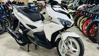 XE MÁYTHANH TÙNG_AIR BLADE 125 ĐÈN LED TRẮNG ZIN