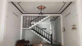 Cho thuê nguyên căn 3 tầng mặt tiền Hồ Tông Thốc
