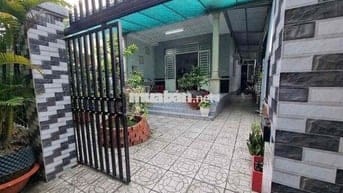 CẦN BÁN LẠI NHÀ CẤP 4 SẠCH ĐANG Ở GIÁ THANH LÝ