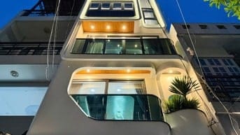 CHÍNH CHỦ BÁN CĂN SIÊU PHẨM MỚI XÂY ĐÚC 3 LẦU HẺM XE HƠI GIÁ MỀM 