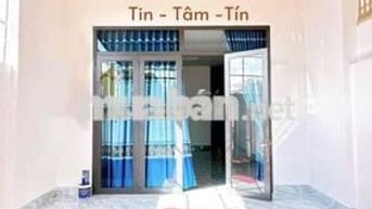 Căn nhà Thuê mới keng Đỗ Xuân Hợp - Sân oto - 2pn gần Y Dược