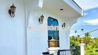 BÁN NHÀ MỚI ĐẸP (8x15) ĐOÀN THỊ NGHIỆP - MỸ THO. GIÁ 3 TỶ 650