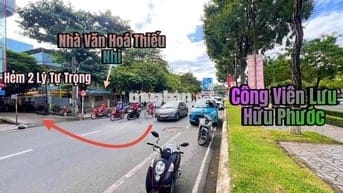 NHÀ TRỆT LẦU DIỆN TÍCH RỘNG 4 PHÒNG NGỦ - GẦN CÔNG VIÊN LƯU HỮU PHƯỚC
