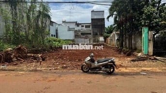 Bán đất mặt tiền Mạc Định Chi, BMT