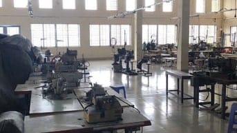 Cho thuê GẤP xưởng 1200m2 giá CỰC TỐT hẻm 10m đường Trịnh Đình Trọng
