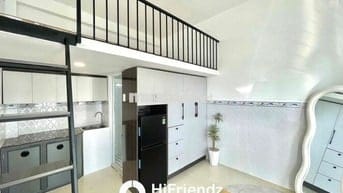 Căn Hộ Duplex - Rộng Rãi - Cửa Sổ Lớn đón nắng - gần trung tâm