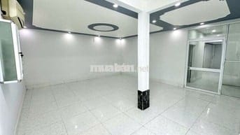 Nhà Trệt Lầu 3PN Hẻm Đường Hùng Vương chỉ 5,5 triệu