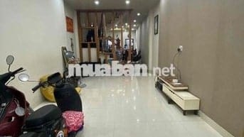 nhà mặt tiền hưng đạo vương 2 lầu chính chủ