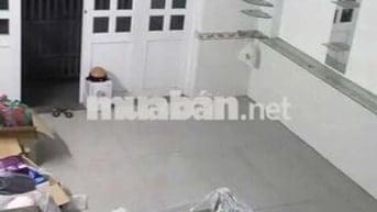 Bán gấp nhà diện tích rộng giá rẻ hẻm 3m cách đường chính 50m
