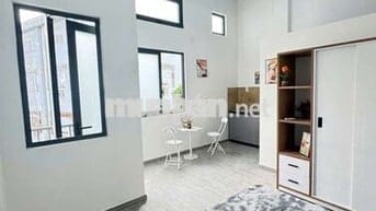 STUDIO NỘI THẤT BAN CÔNG CÁCH LÀNG ĐẠI HỌC VÀI PHÚT