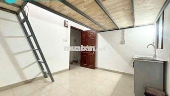 Cho Thuê Phòng Gác Cửa Sổ Full Nội Thất Ngay CV Hoàng Văn Thụ Tân Bình