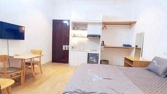 CCMN PHỐ TỨ LIÊN. 30M2. BAN CÔNG . THANG BỘ . GIÁ 4TR5