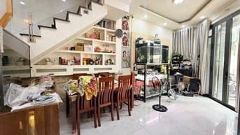 Nhà hẻm Đoàn Thị Điểm - vị trí vàng, kết nối Hoàng Văn Thụ Giá 1,55Tỷ 