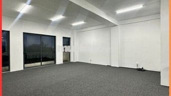 Cho thuê văn phòng 90m² mới hoàn thiện, giá 14tr/tháng – Vạn Phúc City