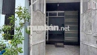 cho thuê nhà 5x16m, hẻm xe tải, sát song hành, Q12. 8tr