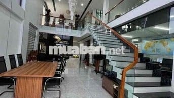 chính chủ bán villa view sông NGUYỄN ĐÌNH THI , Hoà Xuân