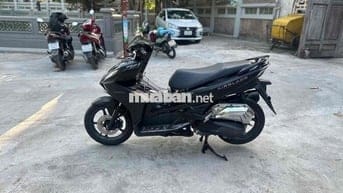 Air Blade 2024 máy zin chính chủ - Odo 5000km