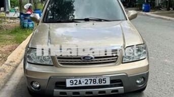 Ford Escape 2004 2.3L XLS - 12 km