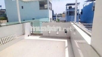 Nhà mới, (4PN, 3WC), 4x12m 3L, 920/3A Nguyễn Chí Thanh Q11
