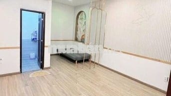 CĂN HỘ DỊCH VỤ Q10, GẦN ĐH HUFLIT, FULL NỘI THẤT, SẠCH ĐẸP THOÁNG