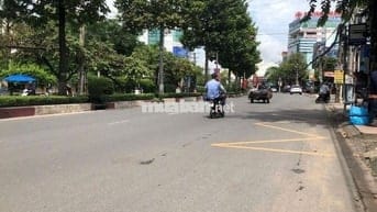 Bán nhà MẶT TIỀN KINH DOANH trung tâm P Tân Hiệp 233m2 giá chỉ 6tỷ990.