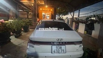 Hyundai Accent 2024 1.5 AT Đặc biệt - 23000 km