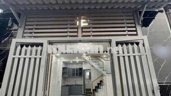 Bán nhà cách vài căn ra mặt tiền Âu Dương Lân P2 Q8