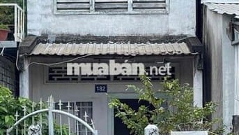 Cho thuê nhà nguyên căn ngay mặt tiền đường 30/4 thuận lợi mua bán kd