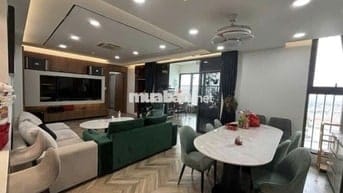 Bán căn penthouse có sổ tại green river 3 phòng ngủ-3wc full nội thất