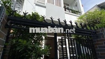 Cho thuê nhà hẻm 70m2 nguyên căn 3PN full nội thất Tôn Đản Quận 4