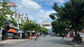 Bán nhà mặt tiền Đường Số ngay Lâm Văn Bền, Q7. 4,7x23m 1 trệt 3 lầu