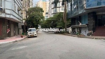 BÁN NHÀ MAN BỒI GỐC GĂNG BA LA HÀ ĐÔNG 51.6M2