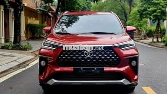 Toyota Veloz 2023 số tự động, màu đỏ zin