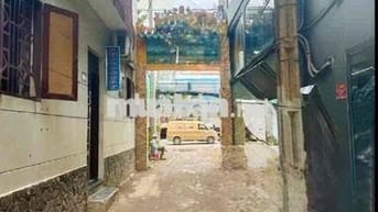 💥 Cách Mạng Tháng Tám - 4 Tầng -Nhà Mới Xây -Sau 1 Căn Mặt Tiền - Hơn