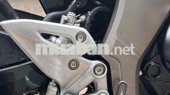 em bán xe nhé ạ, ai cần liên hệ em