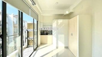 PHÒNG BAN CÔNG MỚI XÂY 4' ĐI CHỢ HÒA HƯNG