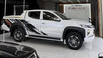 Bán tải Mitsubishi Trion 2.4 AT 2021