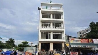 Cho thuê nhà 6 tầng, Nguyễn Gia Trí, Bình Thạnh - 200tr/600m - có pccc