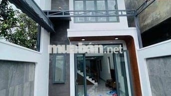 Bán nhà 1 trệt 1 lầu ngay chợ Tân Hiệp Tân uyên Bình Dương