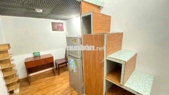 TỐNG PHÒNG FULL NỘI THẤT CÁCH CHỢ HÒA BÌNH VÀI BƯỚC CHÂN THUI